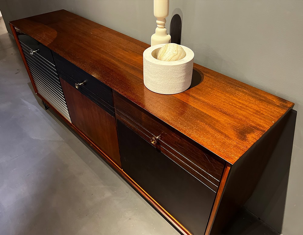 disp_Bax_Unique_Console_004